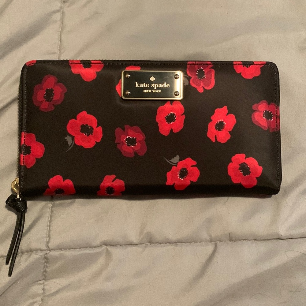 Kate Spade Black and Red Floral Wallet